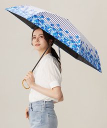 JIYU-KU (自由区)/【カタログ掲載・UVカット・晴雨兼用】オルタンシアプリント 折りたたみ傘/ブルー