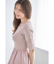 tocco closet(トッコクローゼット)/フラワー刺繍スリーブリブニット×タフタドッキングワンピース/PINKBEIGE