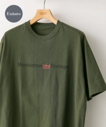 URBAN RESEARCH DOORS(アーバンリサーチドアーズ)/『別注』Manhattan Portage×DOORS　胸ロゴ プリント Tシャツ/KHAKI