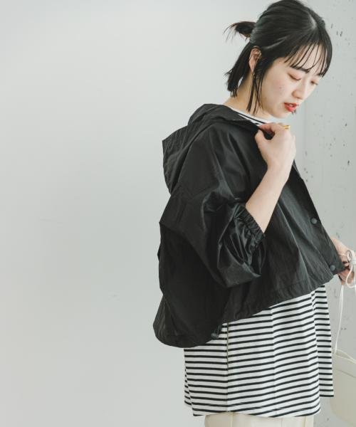 ITEMS URBANRESEARCH(アイテムズ アーバンリサーチ（レディース）)/ペーパータッチショートマウンテンパーカー/BLK