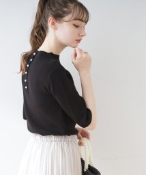 Couture Brooch(クチュールブローチ)/バックパール調デザイン5分袖ニットトップス/ブラック（019）