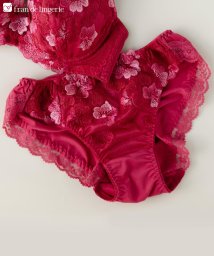 fran de lingerie(フランデランジェリー)/可憐な花びら刺繍しっかりフィット 「グレースイストフラワーペタル ショーツ」 ショーツ/ワイン
