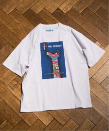 EDIFICE(エディフィス)/SAVIGNAC (サビニャック) 別注 French Company プリント Tシャツ/ホワイト