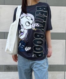 me Jane/フロント＆バックプリントBETTTY BOOPビックTシャツ/506097108