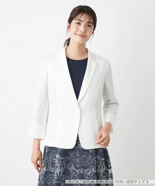 テーラードジャケット 
