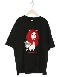 Scolar Parity(スカラー パリティ)/ネコ頭巾ちゃんアップリケ刺繍Tシャツ/ブラック