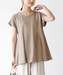 e-zakkamaniastores(イーザッカマニアストアーズ)/ペプラムシルエット フレンチスリーブ カットソー/グレージュ