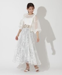 And Couture(アンドクチュール)/ウエストリブチュール花柄&スパンコールスカート/オフホワイト