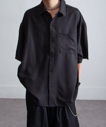 Nilway(ニルウェイ)/オーバーサイズデザインレギュラーカラーシャツ/ブラック