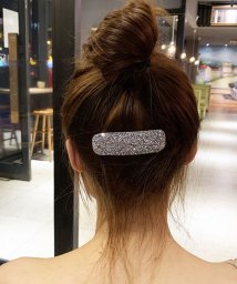 shoppinggo(ショッピングゴー)/キラキラヘアピン ヘアピン ヘアアクセサリー 髪飾り ヘア留め 前髪 サイド髪 小物 おしゃれ お洒落 かわいい 上品 パーティー飾り/グレー