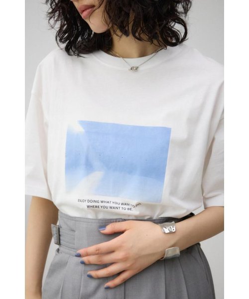 AZUL by moussy(アズールバイマウジー)/フロントフォトTシャツ/柄BLU5