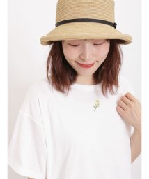 Samansa Mos2(サマンサ　モスモス)/【汗染み防止】お花刺繍Tシャツ/オフホワイト