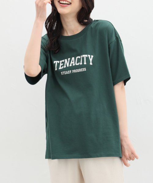 Honeys(ハニーズ)/ゆるカレッジプリントＴ トップス Tシャツ カットソー 半袖Tシャツ ロゴT UVカット /グリーン