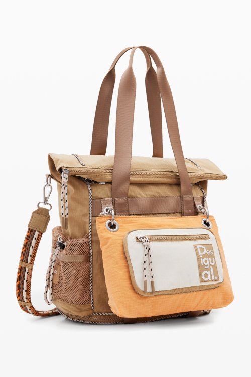 Voyager マルチポジション マキシバックパック 