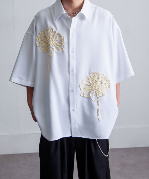 Nilway(ニルウェイ)/コード刺繍ビッグフラワーシャツ/ホワイト