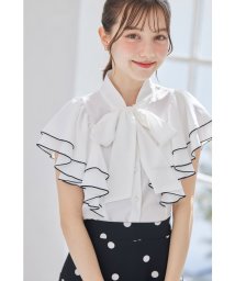 tocco closet(トッコクローゼット)/ボウタイリボン付き配色メローラッフルスリーブブラウス/Off-white