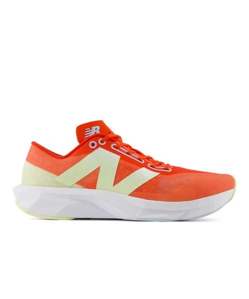 new balance(ニューバランス)/FuelCell Pvlse v1/RED