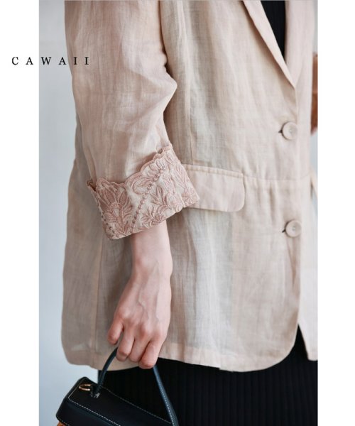 CAWAII(カワイイ)/折り返し刺繍袖の涼しく羽織れる上質リネンジャケット/ベージュ