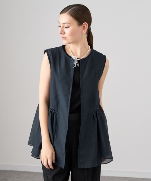 オーガンペプラムギャザージレ なし Collection ：model