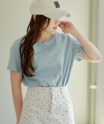 OLIVE des OLIVE(オリーブデオリーブ)/ラメロゴ刺繍入りT　トップス　Tシャツ　カジュアル　オフィス　コットン　春/ブルーグレー