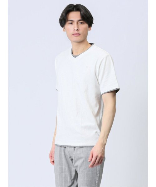 TAKA-Q(タカキュー)/リンクス縦柄 フェイクVネック半袖Tシャツ/ホワイト
