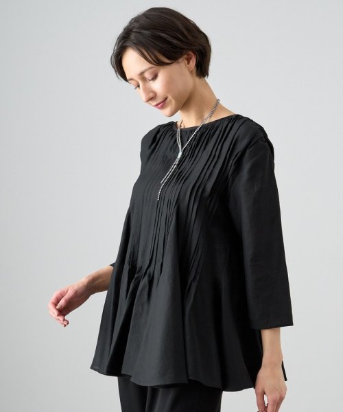 シアーオーガンジーマチフレア ブラウス ：model 168cm