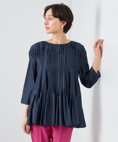 シアーオーガンジーマチフレア ブラウス ：model 168cm