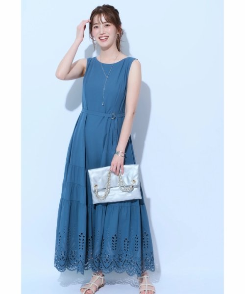 カットワークティアードフレアワンピース 予めご了承ください