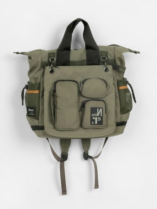 ポケットデザインマルチWAYバックパック 高さ 斜め掛け ロープ