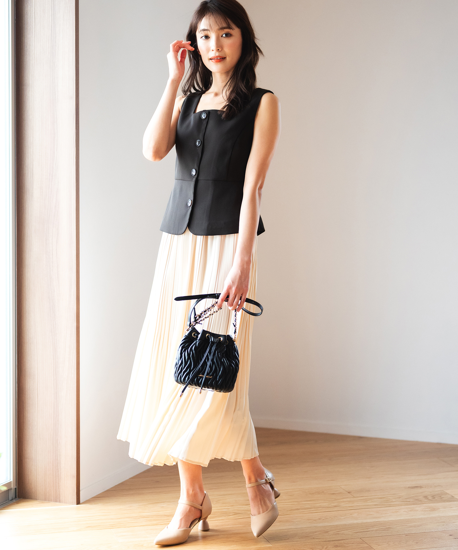 セール】【2024春夏新作】ビスチェジレ×プリーツスカートセットアップ  