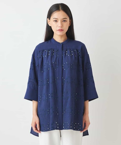 HIROKO BIS(ヒロコビス)/アイレット刺繍デザインチュニックシャツ /洗える/ネイビー