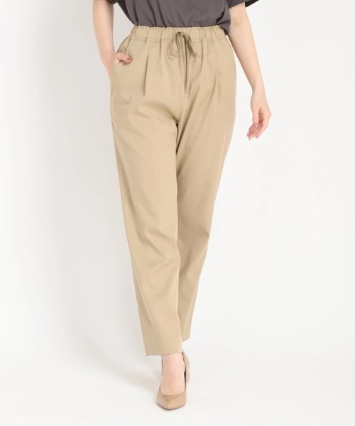 タックテーパードパンツ 