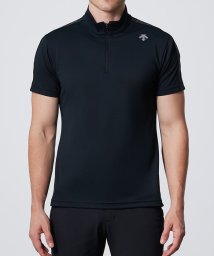 DESCENTE GOLF(デサントゴルフ)/ハーフジップ半袖シャツ/ブラック
