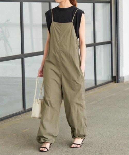 ナイロンオックスコンビネゾン 商品説明大人のリラクシースタイルを叶えてくれる今の気分にぴったりなコンビネゾンが登場。暑くなるこれからの季節に便利なドライタッチが魅力のオールインワンです。アウトドアのシーンで使用される A1359073036(10450円)