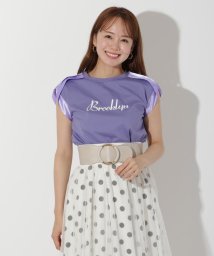 And Couture/ロゴ刺しゅう肩サテンテープTシャツ/506222809