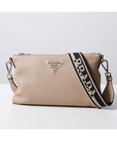 PRADA ショルダーバッグ（正規品）｜レディース
