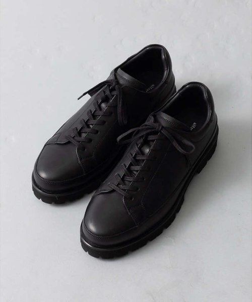 【定番】軽量 タンクソール レザースニーカー 