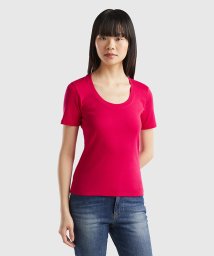 BENETTON (women)(ベネトン（レディース）)/ロゴ刺繍入りUネック半袖Tシャツ・カットソー/ピンク