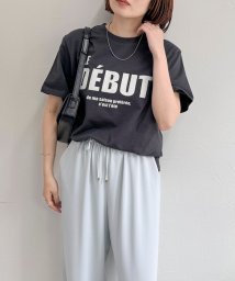fredy emue/”DEBUT”プリントTシャツ/506299147