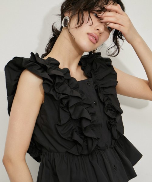 【サステナブル】ペタルフリルブラウス 