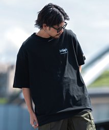 Mark Gonzales/What it isnt by MARK GONZALES リラックスフィットS/S 半袖Tシャツ/506345021
