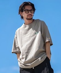 Mark Gonzales/What it isnt by MARK GONZALES リラックスフィットS/S 半袖Tシャツ/506345021