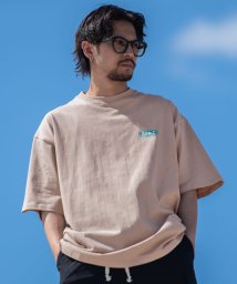 Mark Gonzales/What it isnt by MARK GONZALES リラックスフィットS/S 半袖Tシャツ/506345024