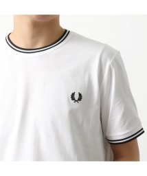 FRED PERRY/FRED PERRY Tシャツ TWIN TIPPED T－SHIRT M1588 /506345414