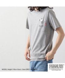  PEANUTS/スヌーピー Tシャツ ポケット 半袖 ワンポイント プリントTシャツ SNOOPY PEANUTS/506057516