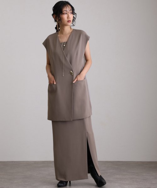 バックシアージレセットアップドレス 表地 　ポリエステル…93%　　　　　ポリウレタン7％ 裏地