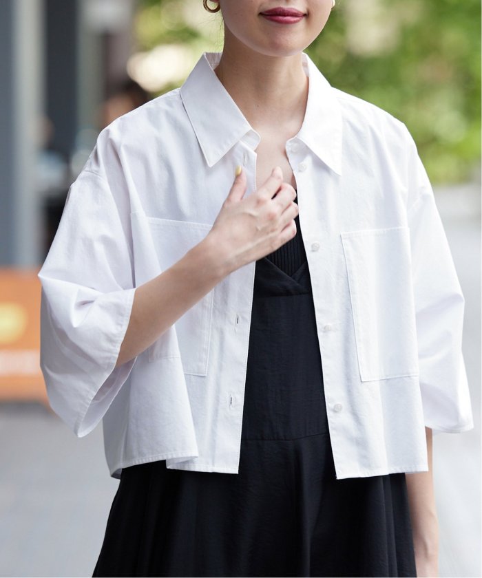 【IENA Maison】 ホワイト クロップドシャツ 半袖 IENA Maison】 ホワイト クロップドシャツ 半袖 - メルカリ
