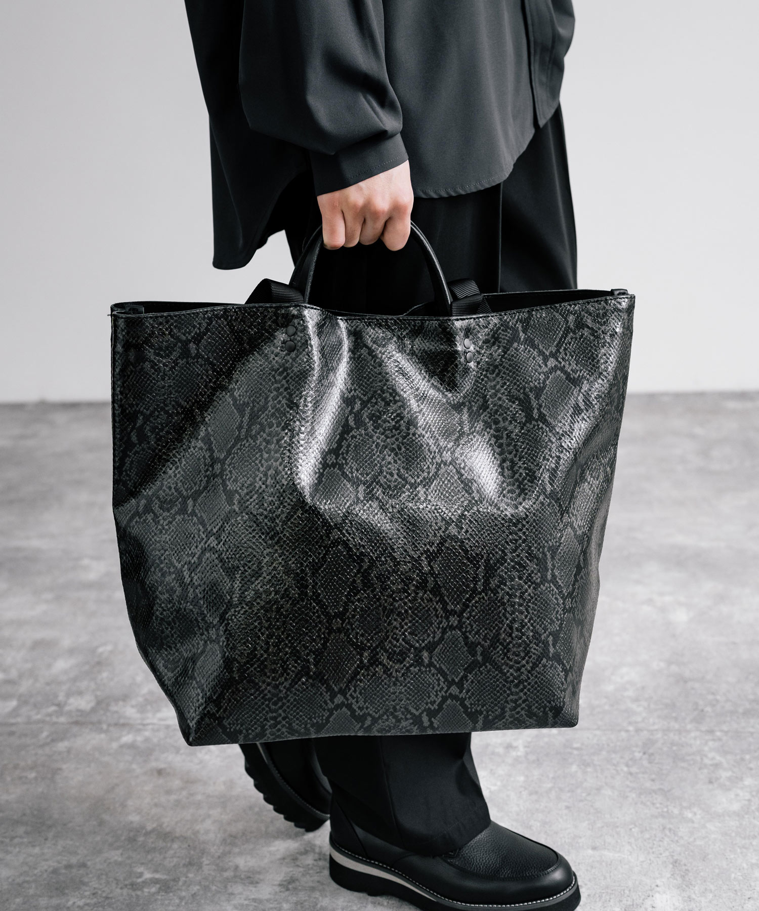 LONGCHAMP ロンシャン パイソン 2way トートバッグ 蛇柄