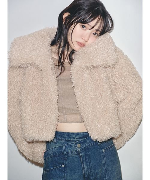 Love Moschino ファーコート プードルコート はみ出せ