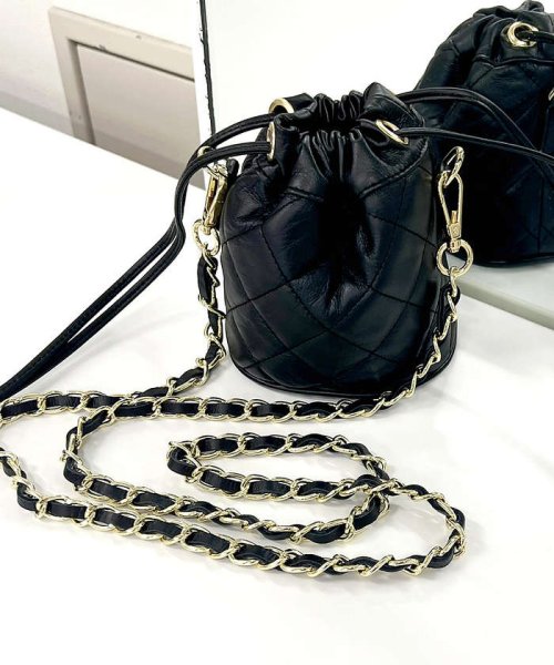 AULENTTI/オウレンティ】キルティングチェーンミニバッグ / ショルダー 